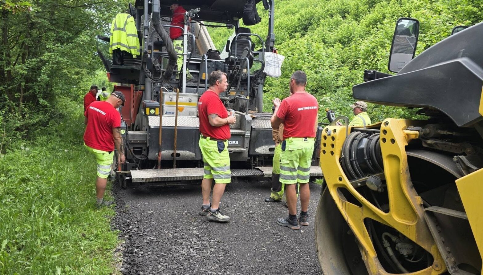 Cesta medzi Švošovom a Komjatnou je uzatvorená