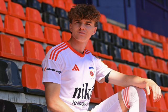 Sparťan Hranoš sa na dva roky upísal futbalovej Ruži