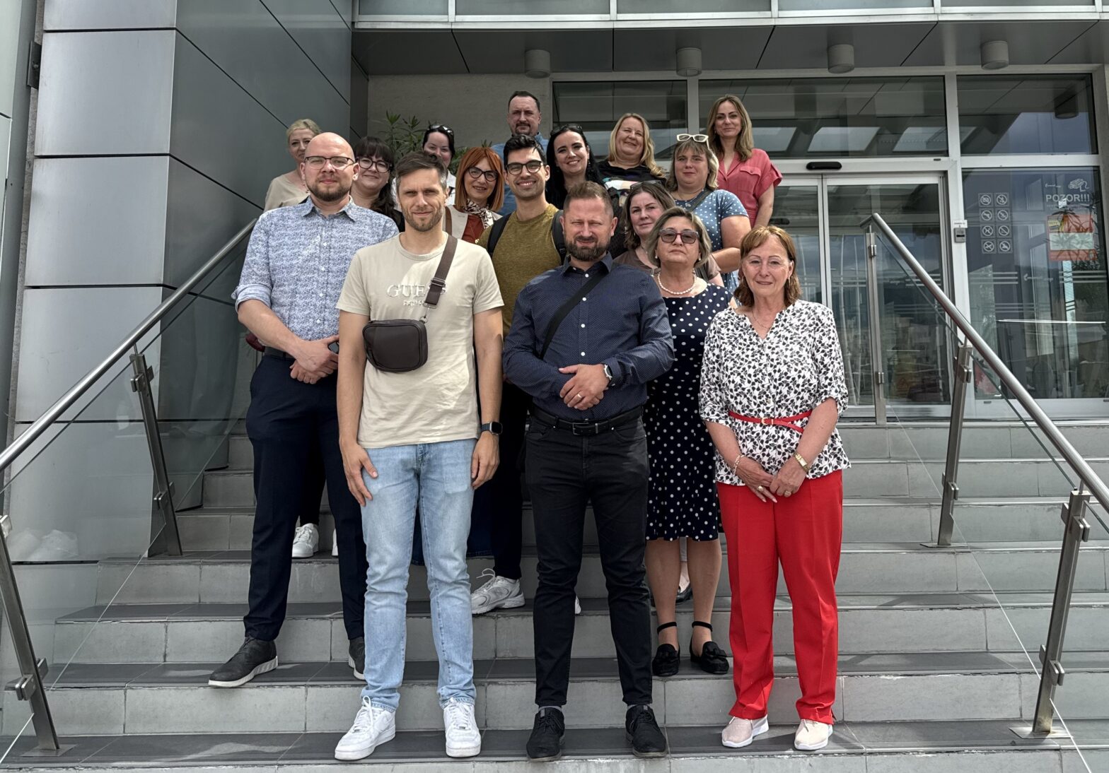 Teória a prax, členovia medzinárodného projektu VISIONAIR na návšteve v papierňach