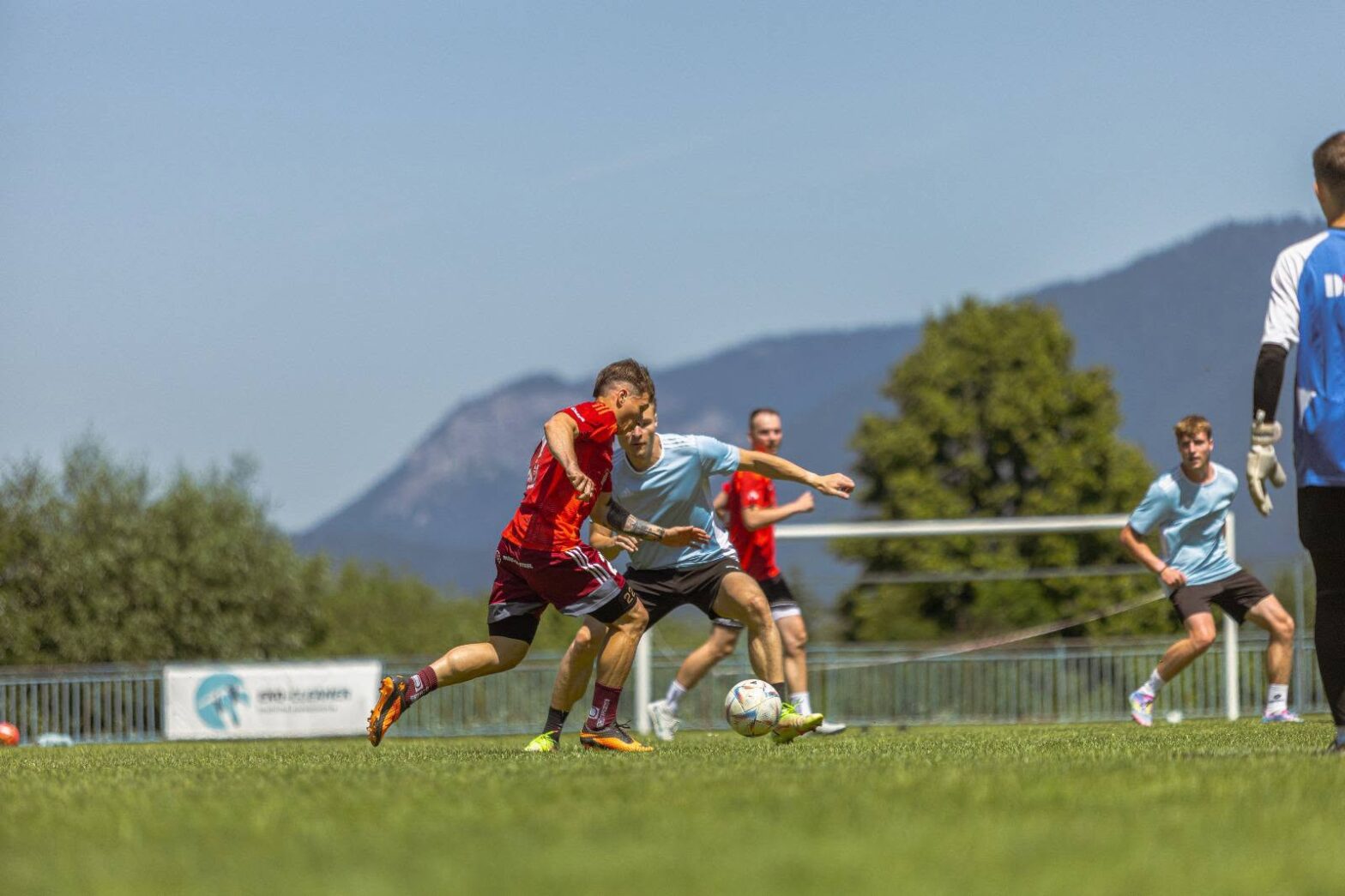 Malý futbal v Ludrovej aj s bohatým programom