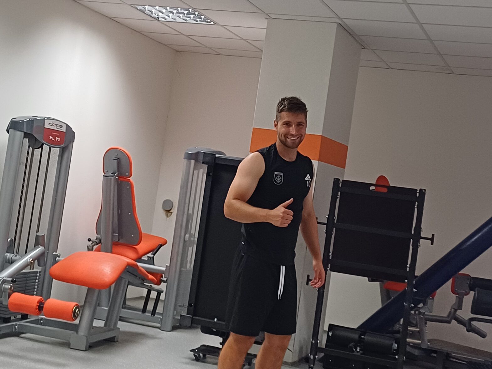 Samuel Lavrinčík je späť pod Čebraťom