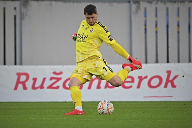 Krajčírik sa dostáva do niekdajšej fazóny