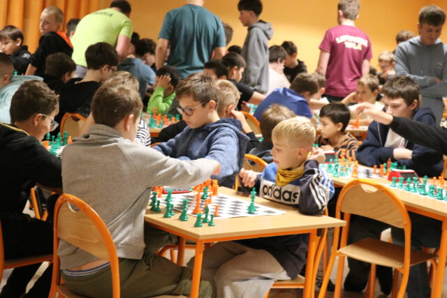 Takmer 160 šachových mládežníkov na ZŠ Zarevúca